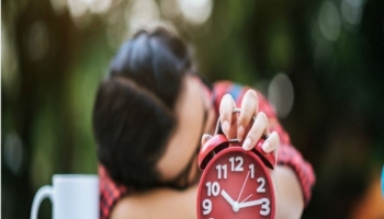La cuesta de enero: dar ánimos para la vuelta al trabajo, al cole. Pharmaton como línea de vitamínicos.